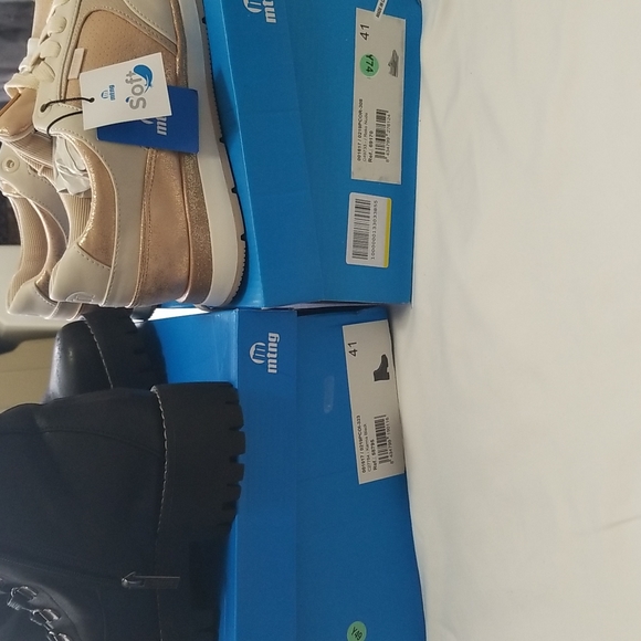 Sneaker and chelsea boot for women - Picture 16 of 16